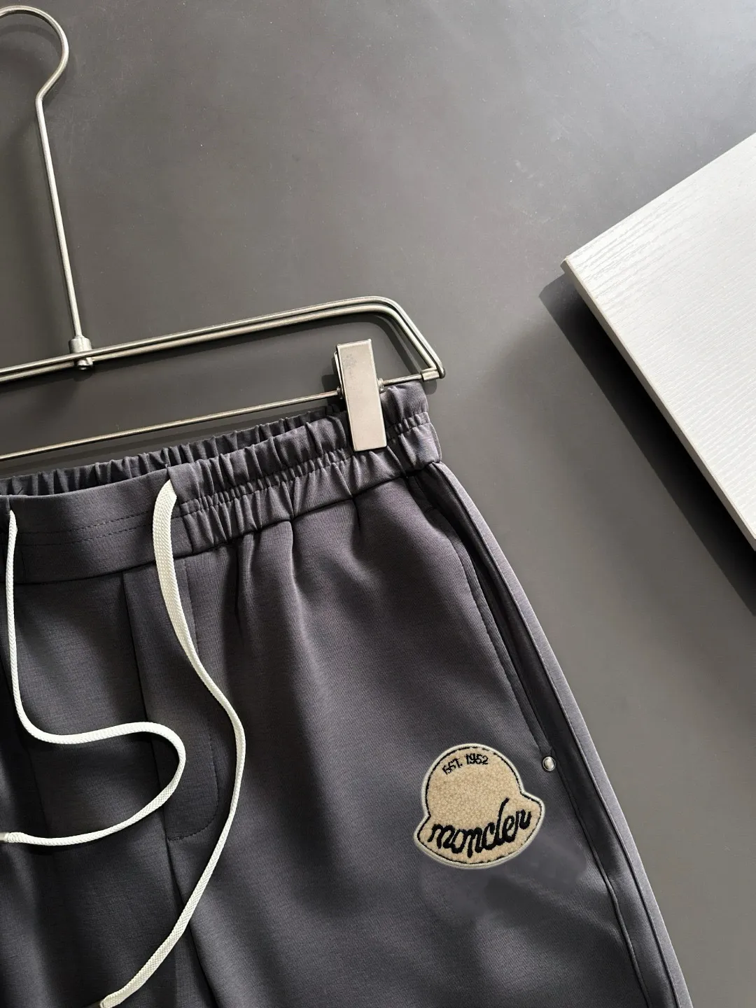 P150， 🐎 🆕2026 New Arrival ！ Classic LOGO ， ， ， 。 ， 。 ：Black Dark Gray Size：29-36
